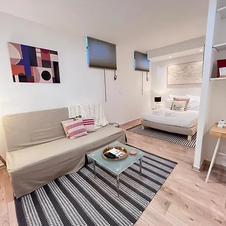 Salut Le Petit Apartment Carcassonne
